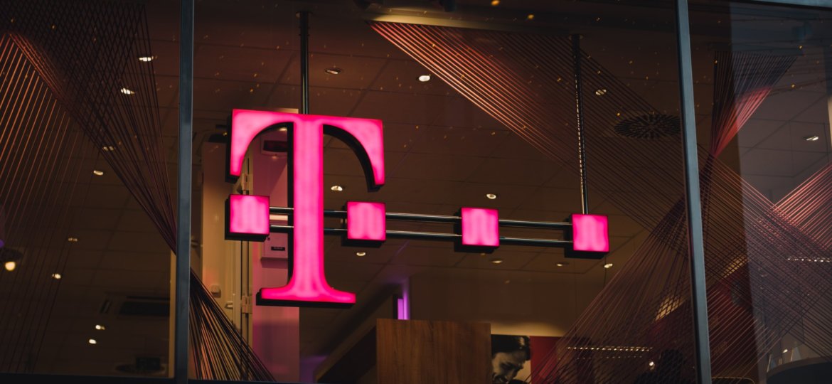 T-Mobile Data Breach: 40M social security numbers exposed